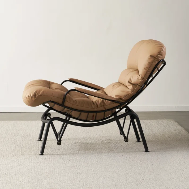Comfortable chaise Lounge Armchair